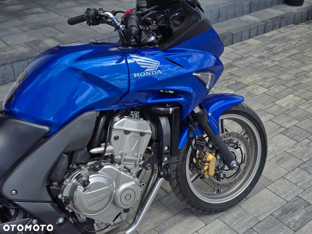 Honda CBF - 11