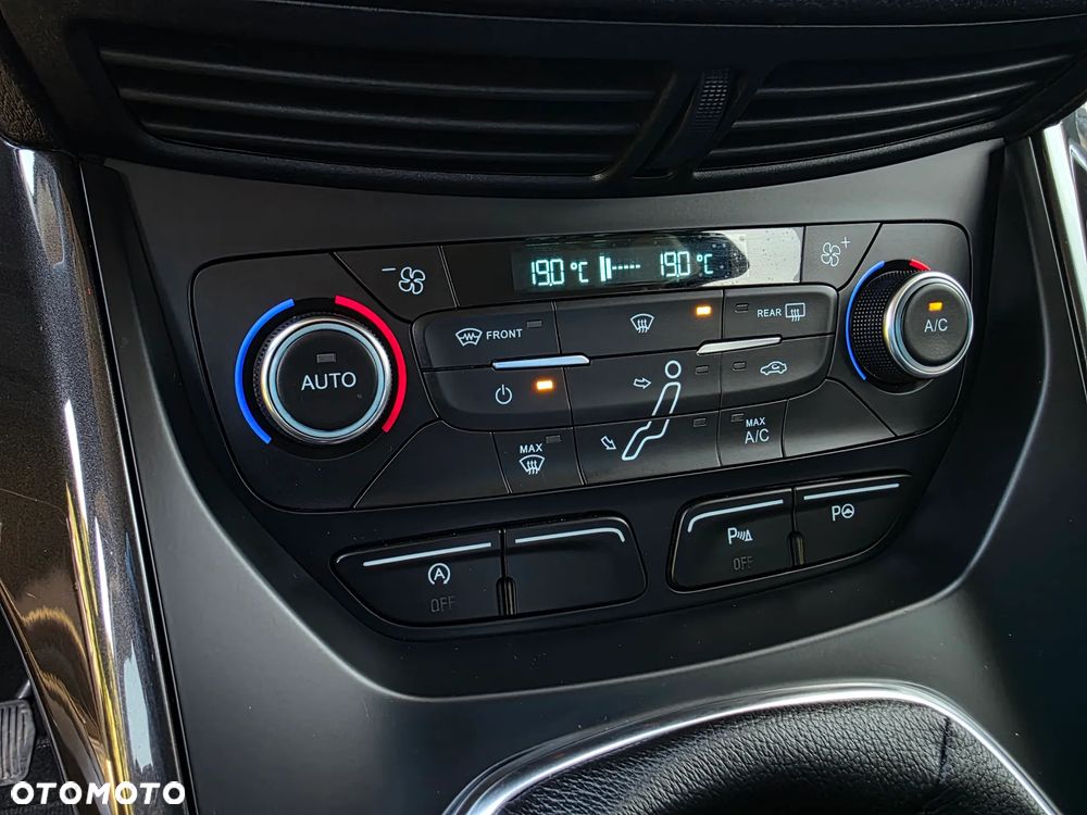 Ford C-MAX 1.5 TDCi Titanium - 22