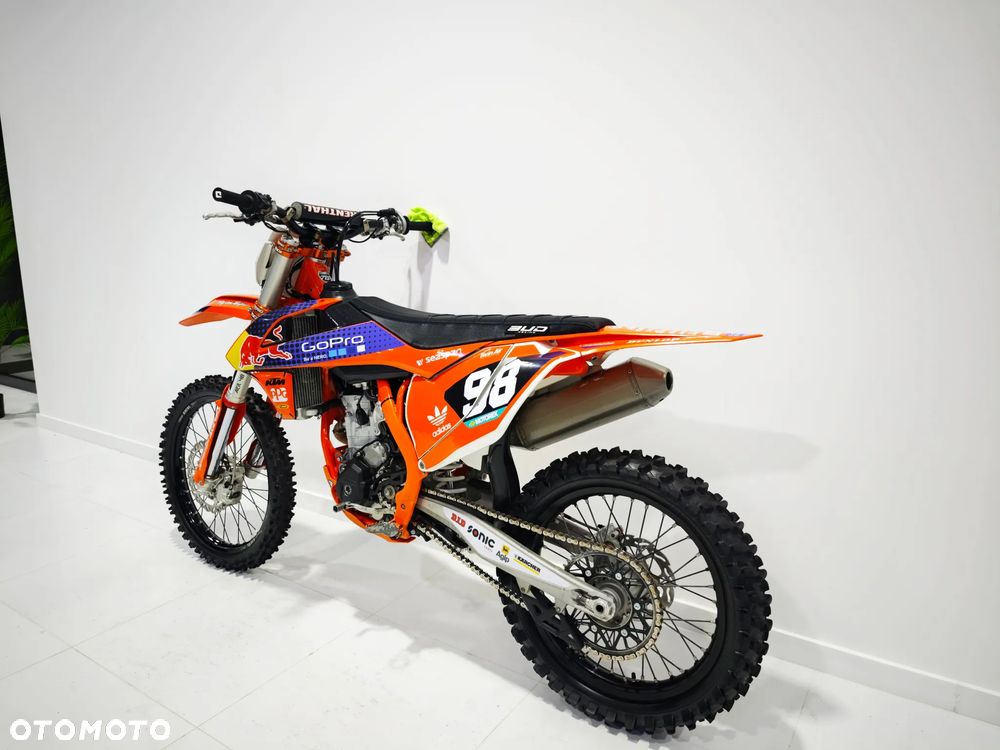 KTM SXF - 28
