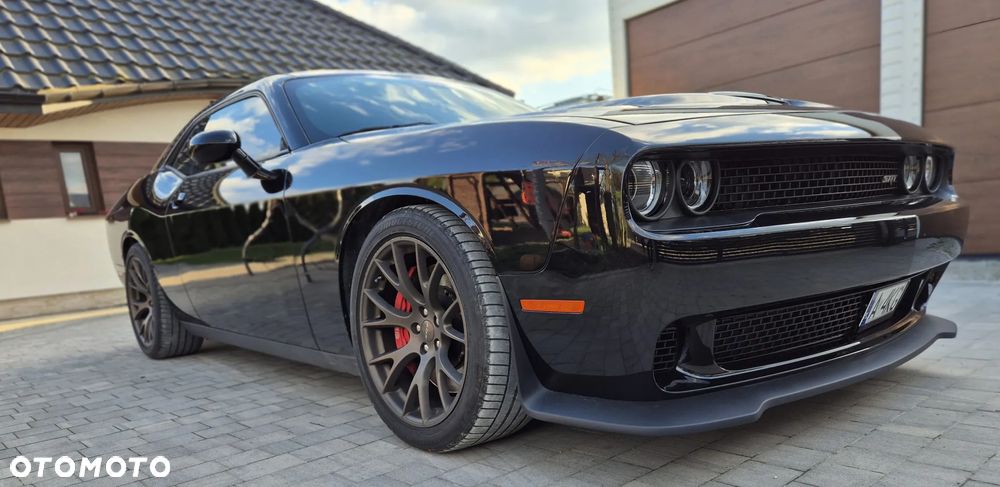 Dodge Challenger 6.2 Hellcat - 9