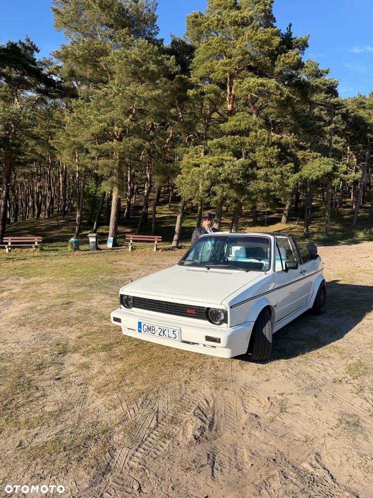 Volkswagen Golf - 4