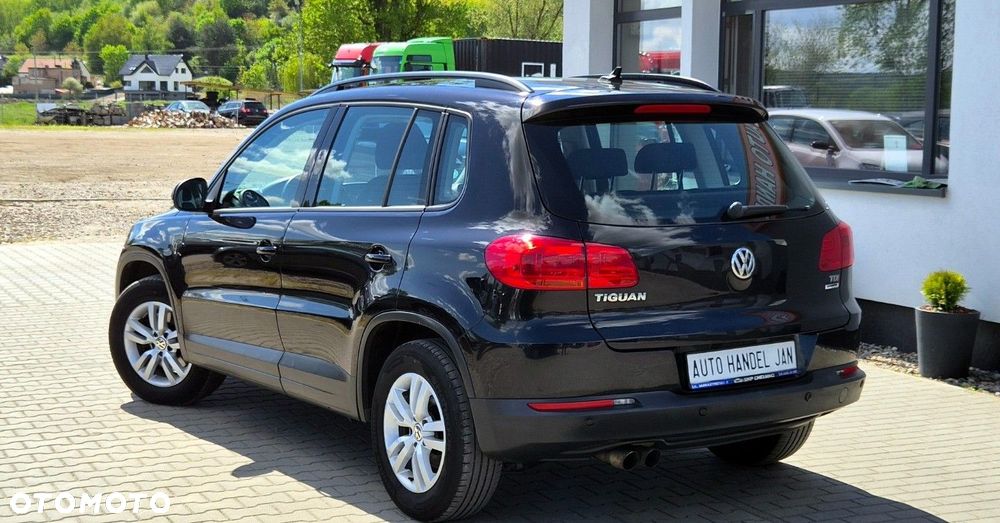 Volkswagen Tiguan - 4