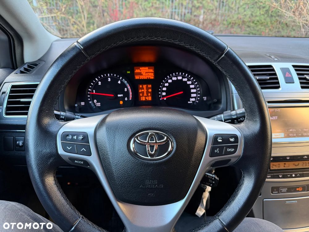 Toyota Avensis 2.0 D-4D Life - 18