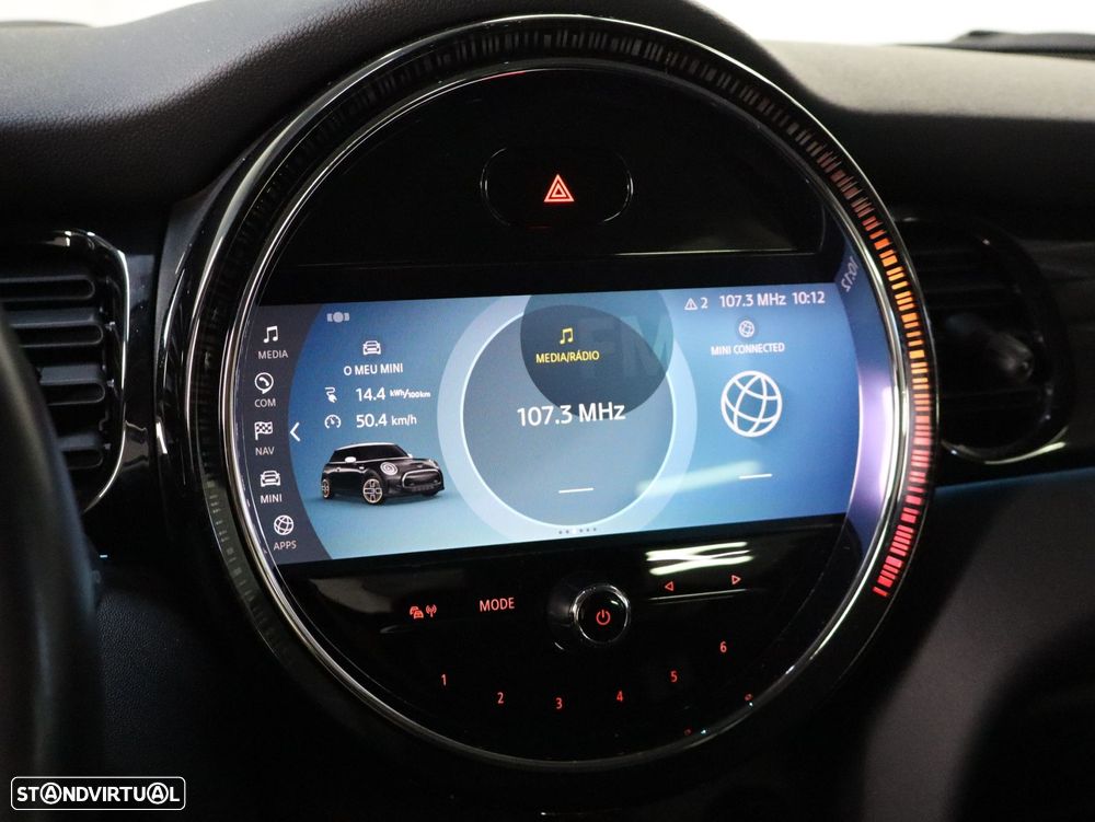 MINI 3 Portas Cooper SE Classic - 11