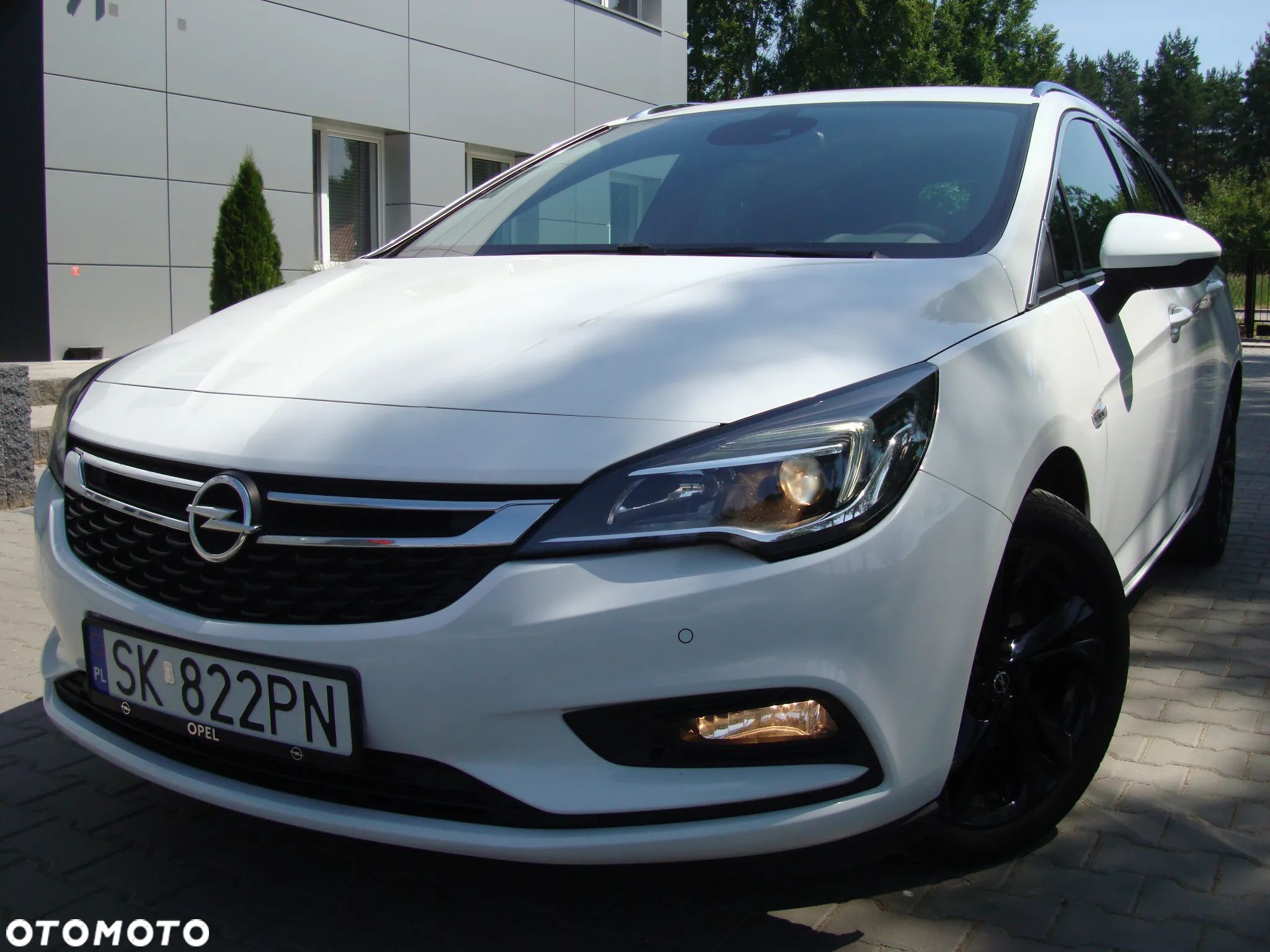 Opel Astra V 1.6 CDTI Dynamic S&S - 1