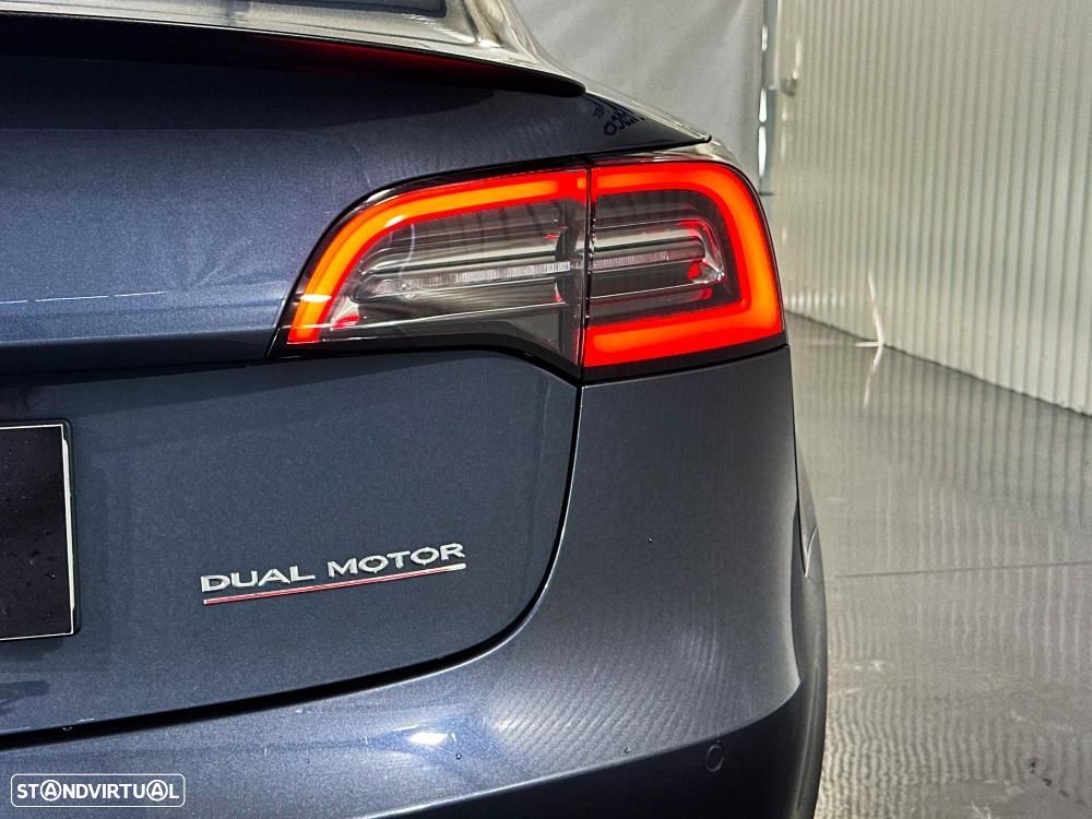 Tesla Model 3 Performance Dual Motor AWD - 50