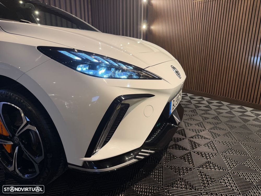 MG MG4 64 kWh XPower Luxury - 9