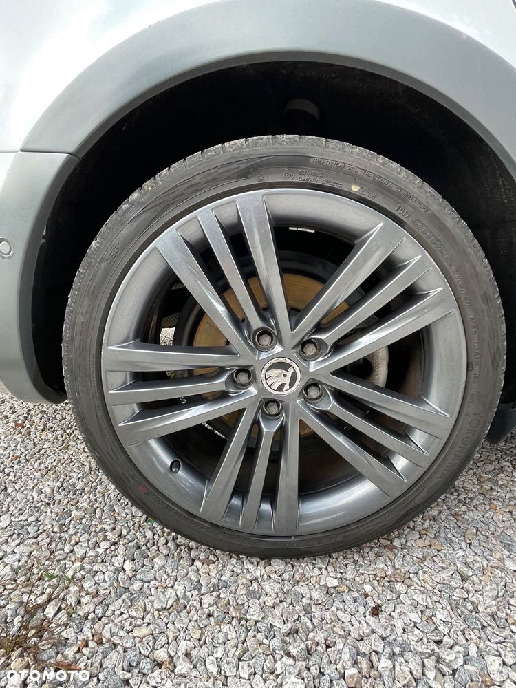 Skoda Superb 2.0 TDI 4x4 Ambition - 7