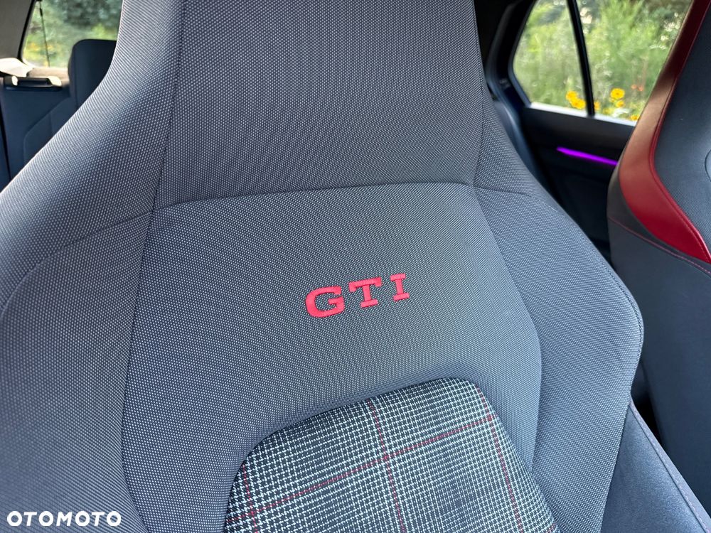 Volkswagen Golf 2.0 TSI OPF DSG GTI - 23