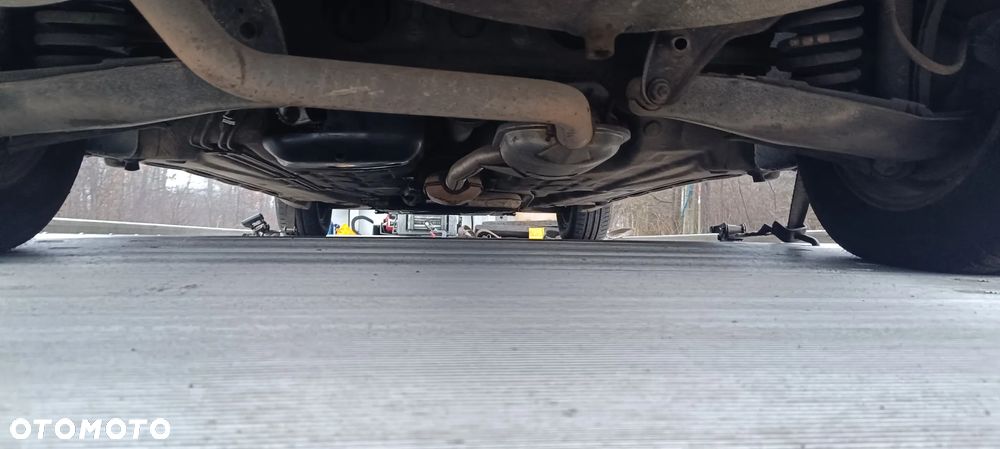 Mercedes-Benz W201 (190) - 24