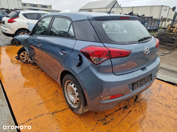 Hyundai i20 II ACTIVE 2015-2018  Silnik 1.4 CRDI D4FC 90KM/66kW W3U na części drzwi klapa zderzak