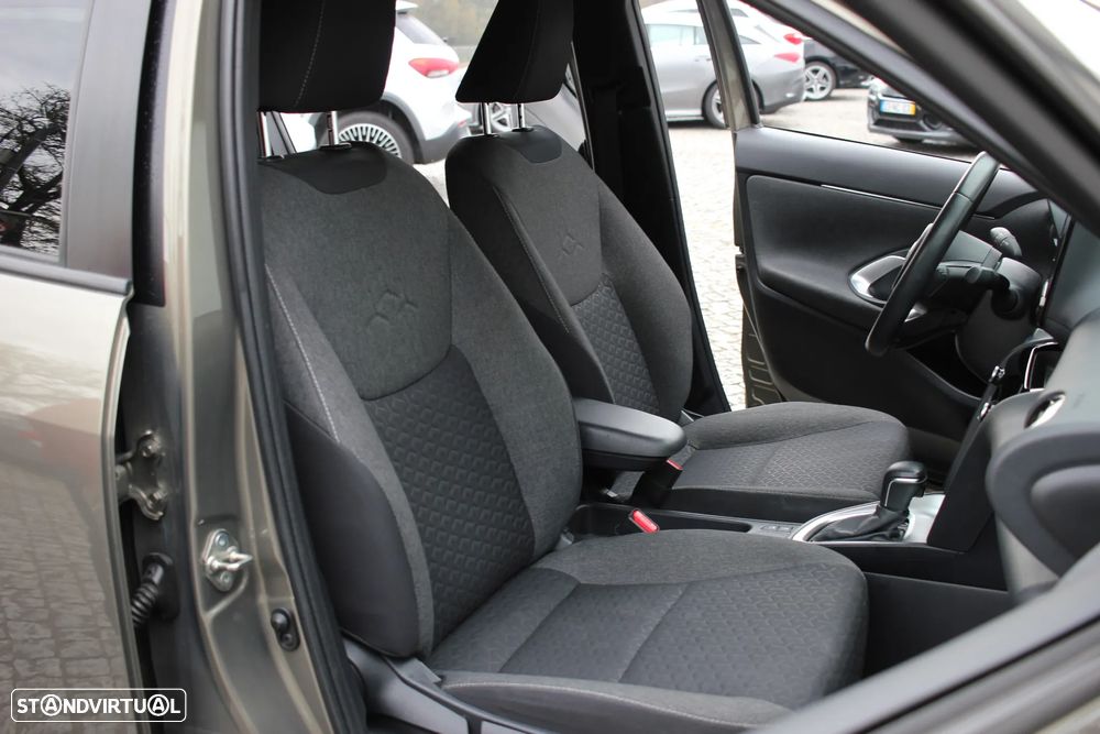 Toyota Yaris Cross 1.5 HDF Exclusive - 29