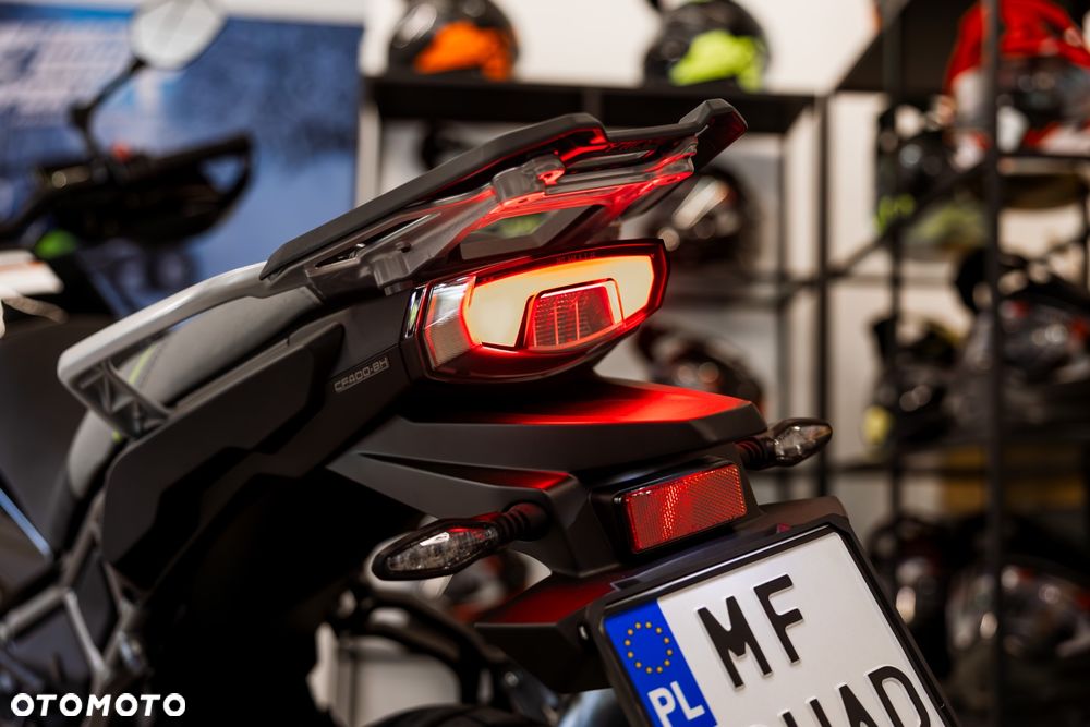 CFMoto MT - 25