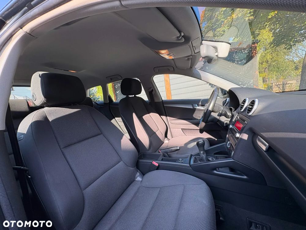 Audi A3 Sportback - 18