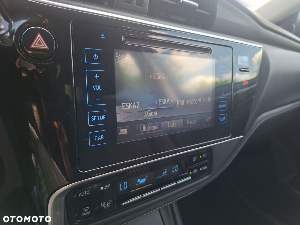 Toyota Corolla - 21