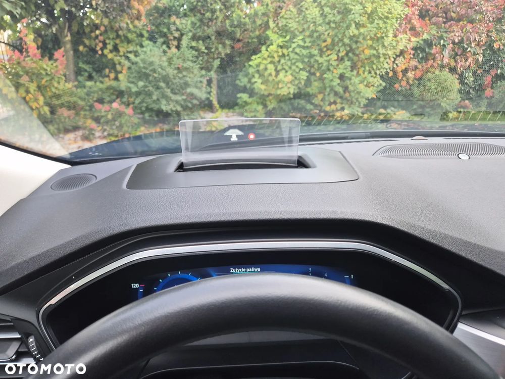 Ford Kuga 2.0 EcoBlue AWD Titanium X - 20