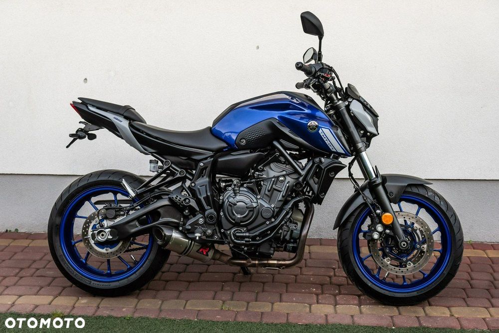Yamaha MT - 2