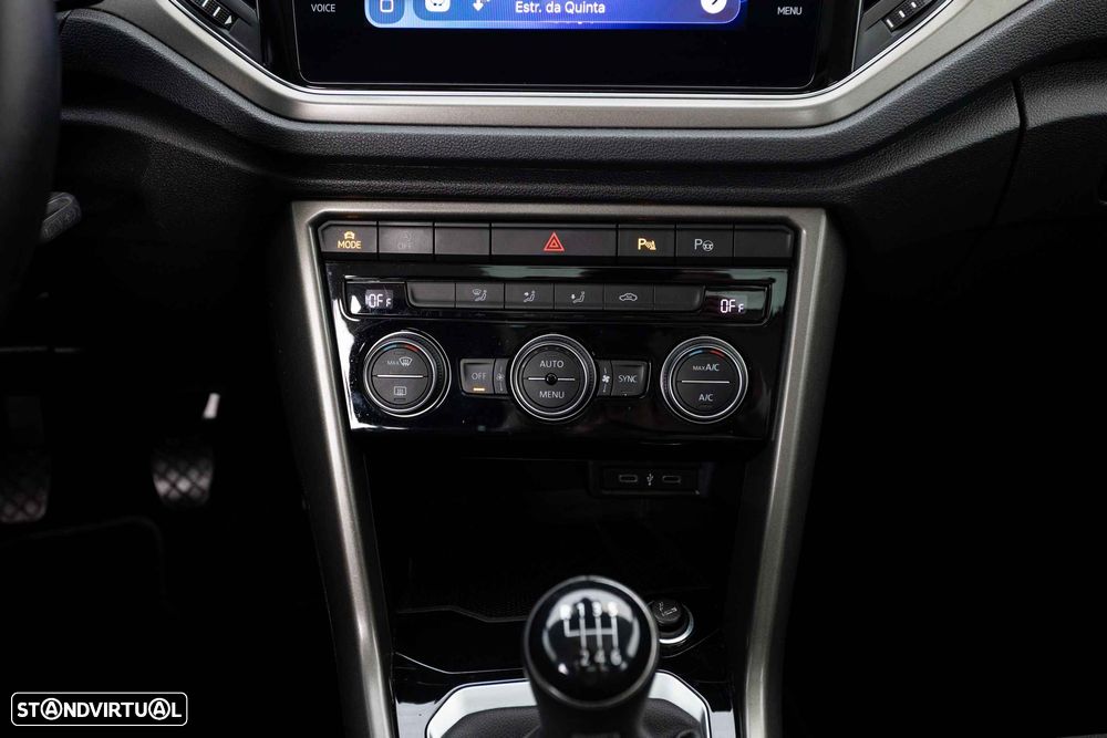 VW T-Roc 1.0 TSI Style - 54