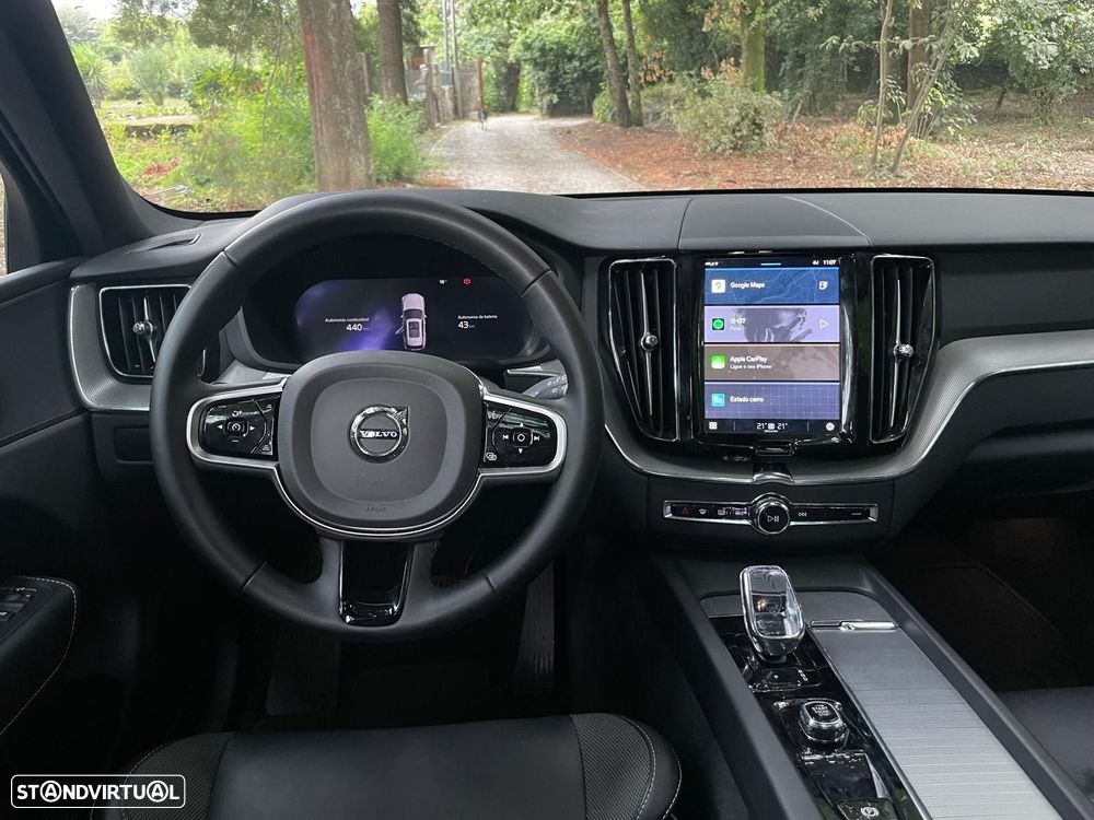 Volvo XC 60 2.0 T6 PHEV Black Edition AWD - 19