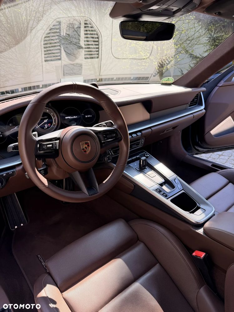 Porsche 911 Turbo - 11