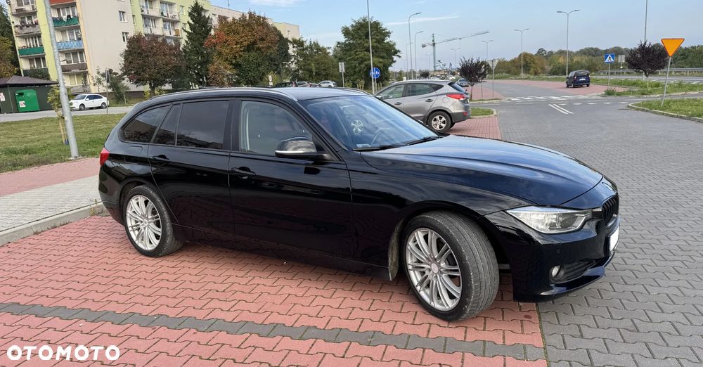 BMW Seria 3 318d - 2