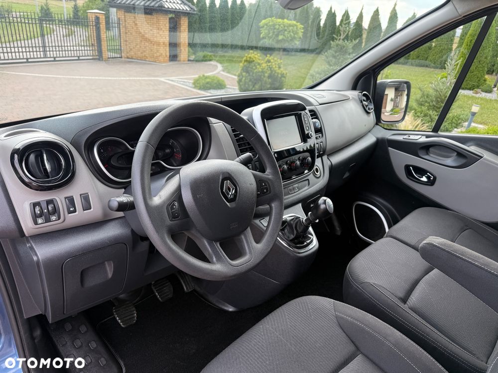 Renault Trafic - 19