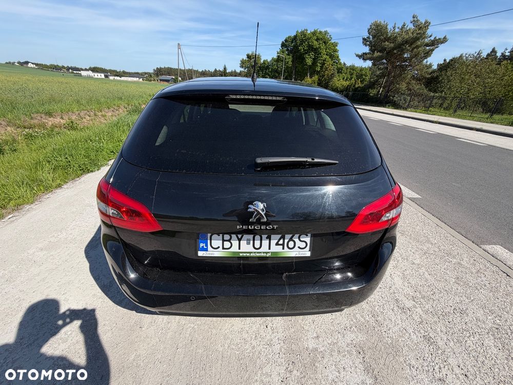 Peugeot 308 BlueHDi 120 EAT6 Stop & Start Business-Line - 4