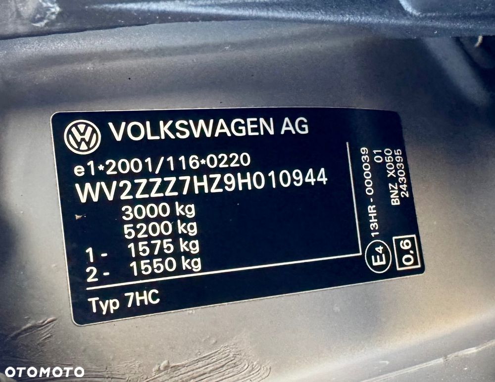 Volkswagen Caravelle - 25