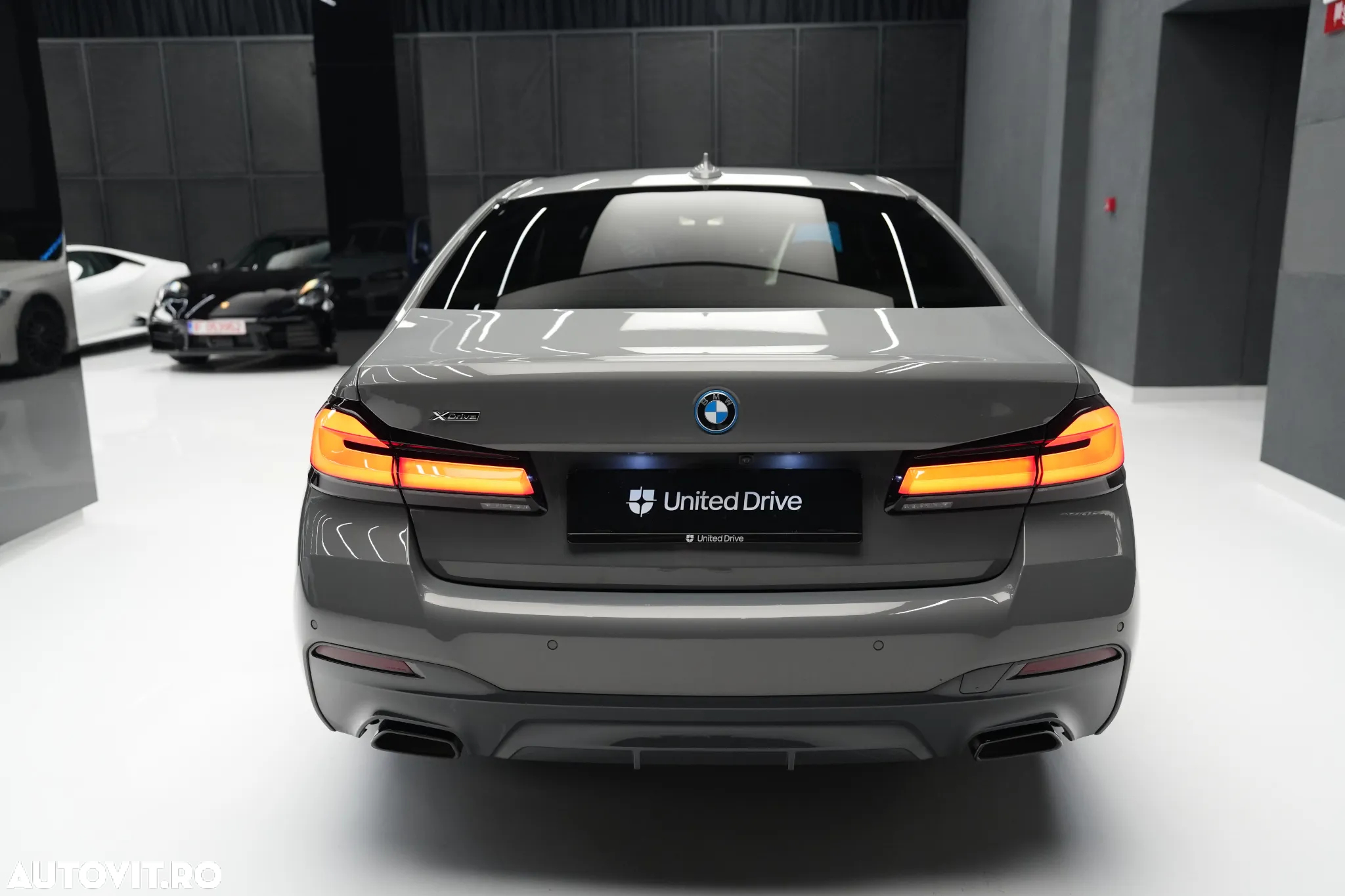 BMW Seria 5 545e xDrive AT PHEV - 10