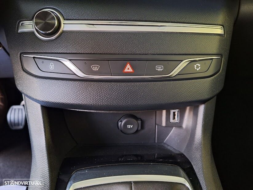 Peugeot 308 1.6 BlueHDi Active - 25