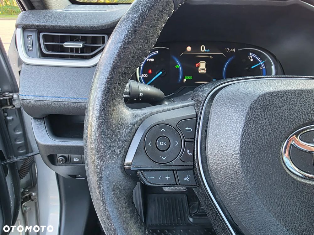 Toyota RAV4 Hybrid Selection 4x2 - 21