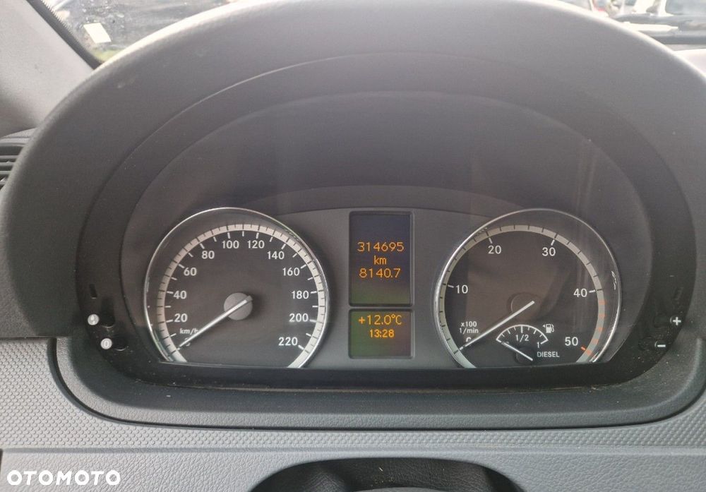 Mercedes-Benz Vito - 14