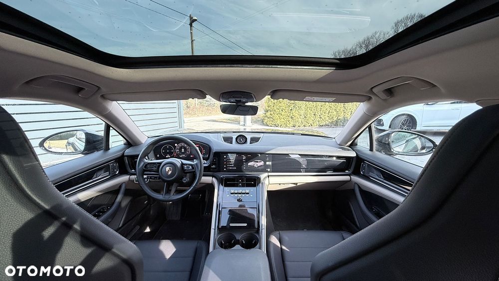 Porsche Panamera - 5