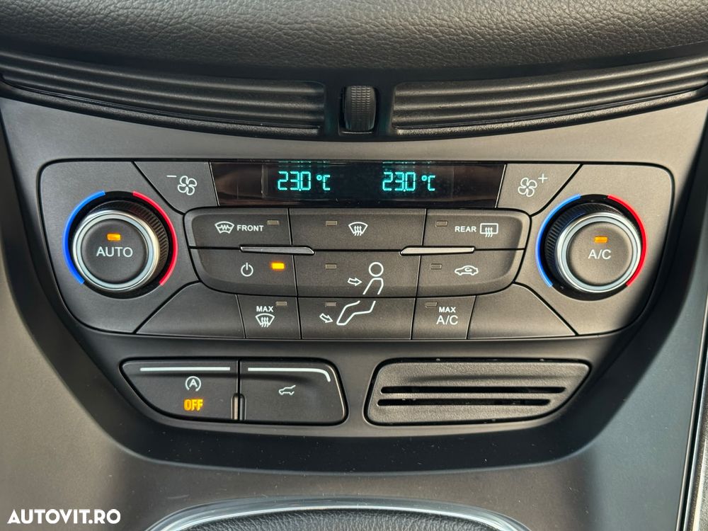 Ford Kuga 1.5 EcoBoost 2WD Trend - 26