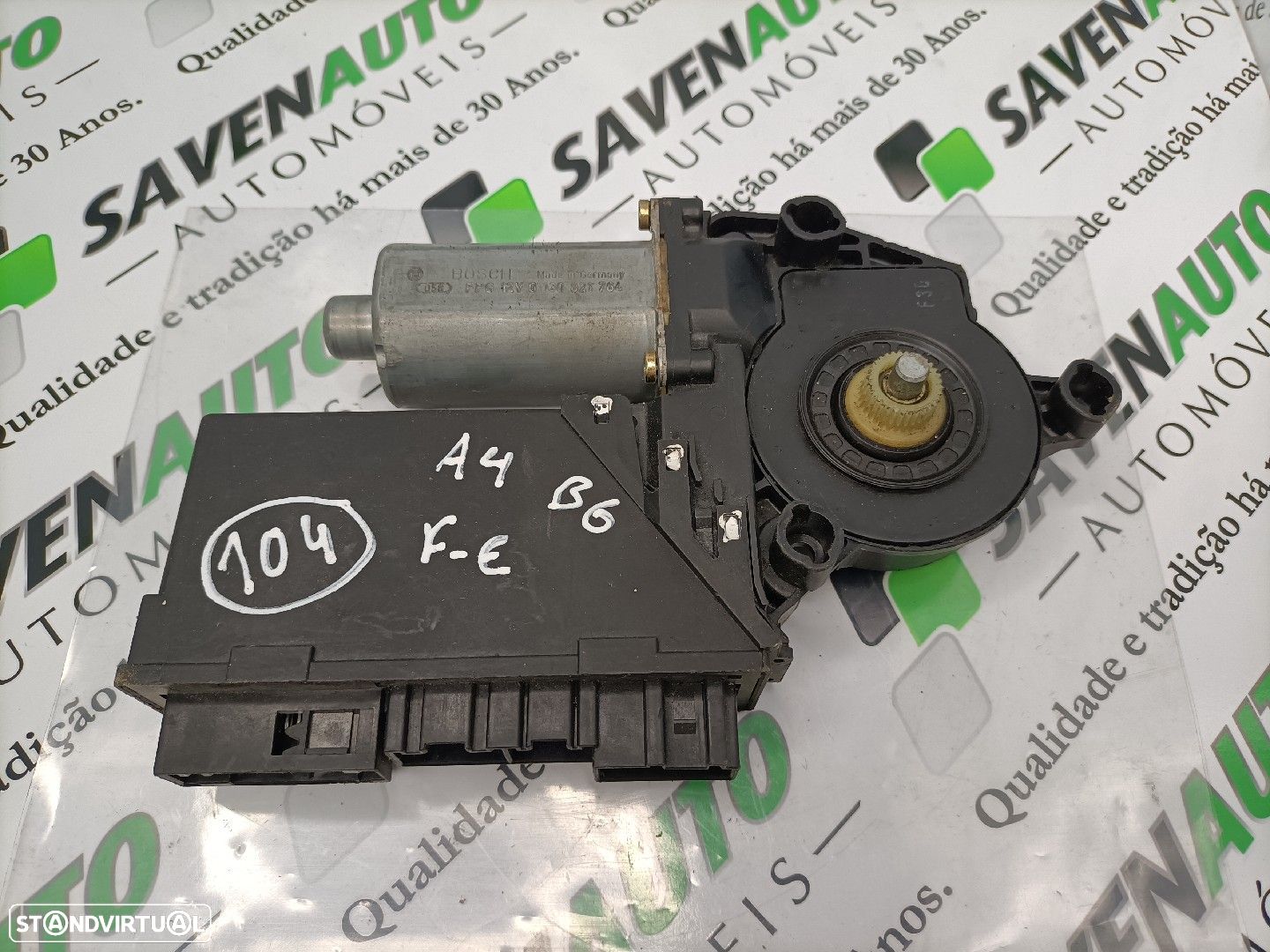 Motor Elevador Frente Esquerdo Audi A4 (8E2, B6) - 1