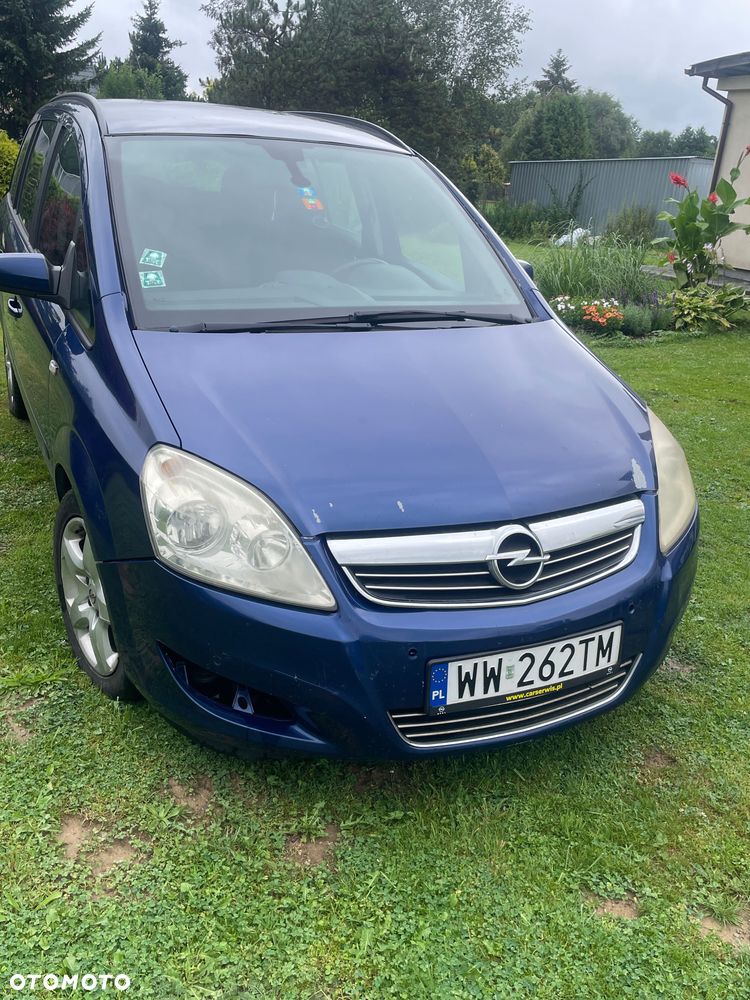 Opel Zafira - 1