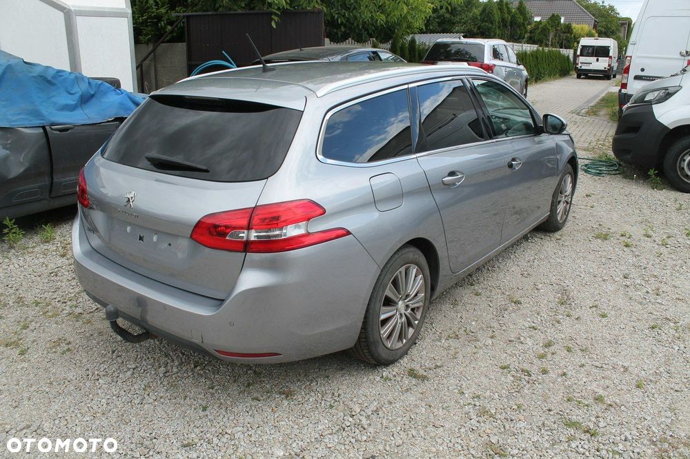 Peugeot 308 - 5