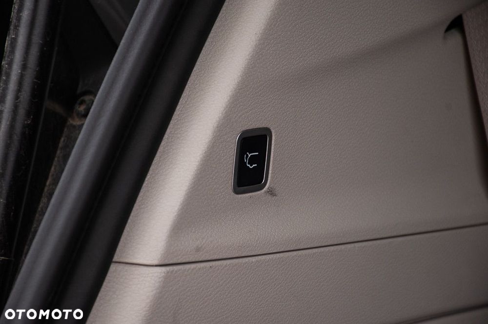 Chrysler Pacifica - 33