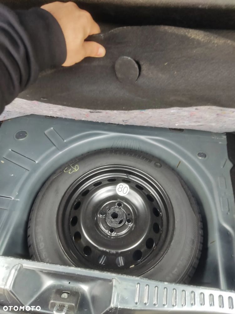 Dacia Sandero Stepway TCe 90 (S&S) Celebration - 19