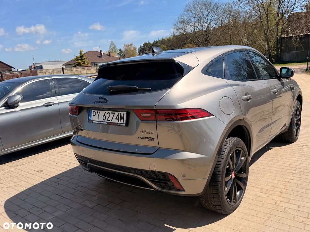 Jaguar E-Pace 1.5 P300e PHEV AWD R-Dynamic SE - 9