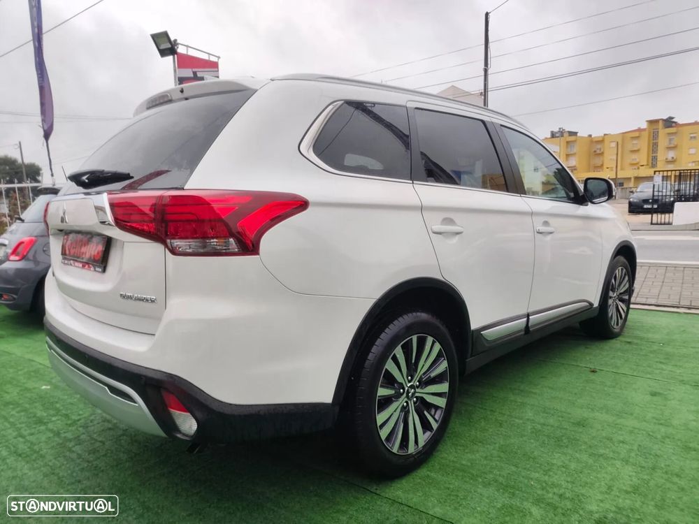 Mitsubishi Outlander 2.0 Kaiteki CVT - 8