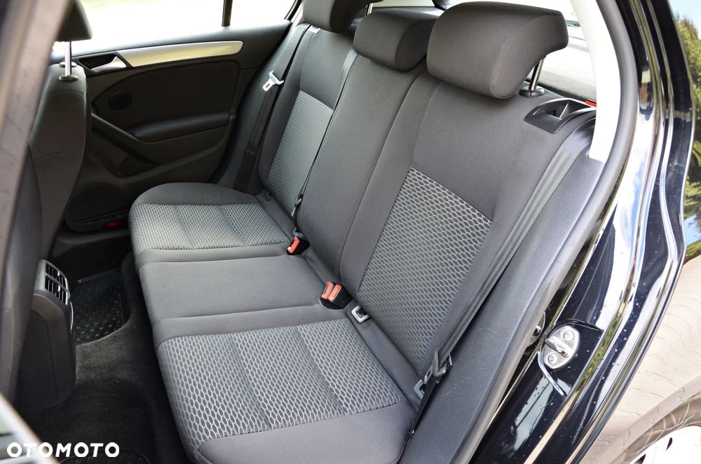 Volkswagen Golf 1.4 Edition - 32