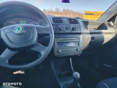 Skoda Fabia 1.2 HTP - 7