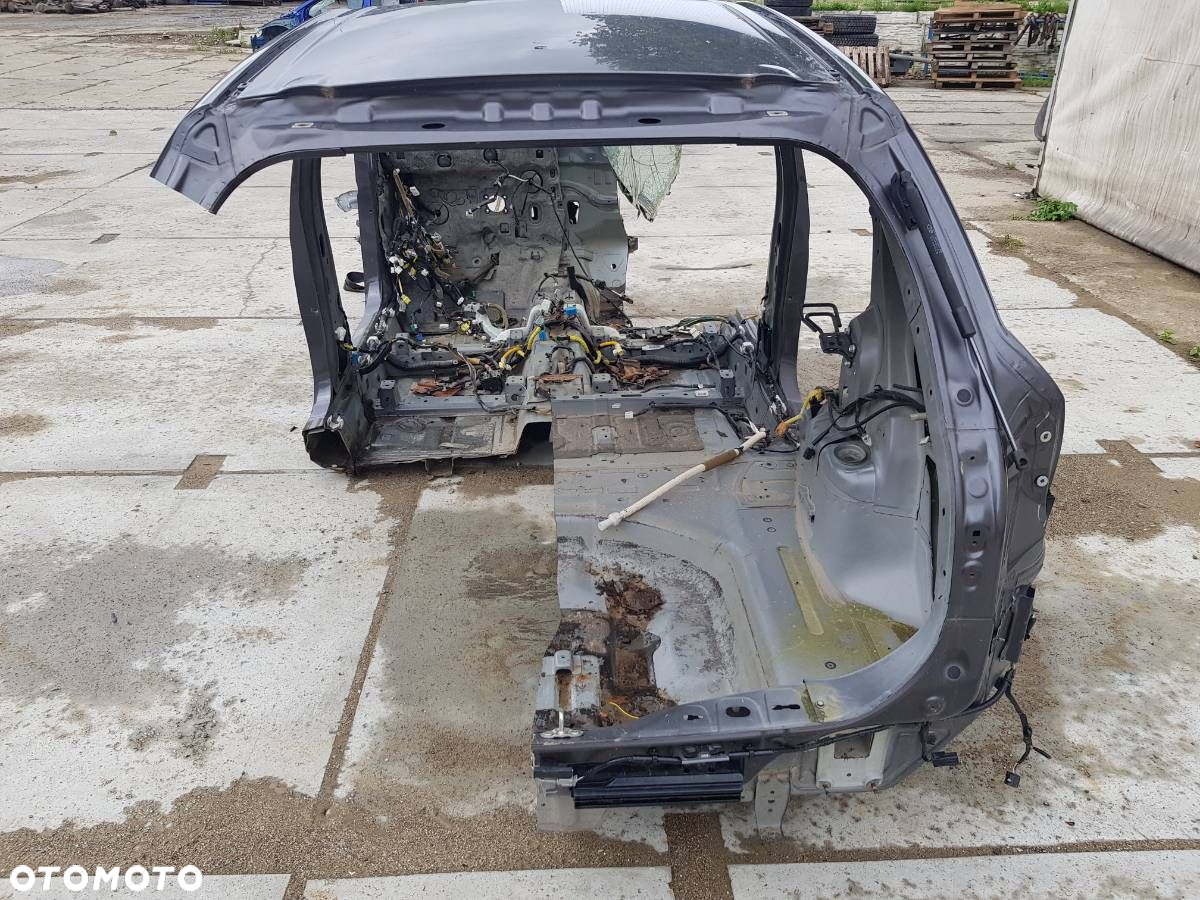 KAROSERIA ĆWIARTKA BŁOTNIK TYŁ  PRAWY SŁUPKI PROGI - 999.00 PLN - SUZUKI SX4 S-CROSS (JY) 2013 - - 7