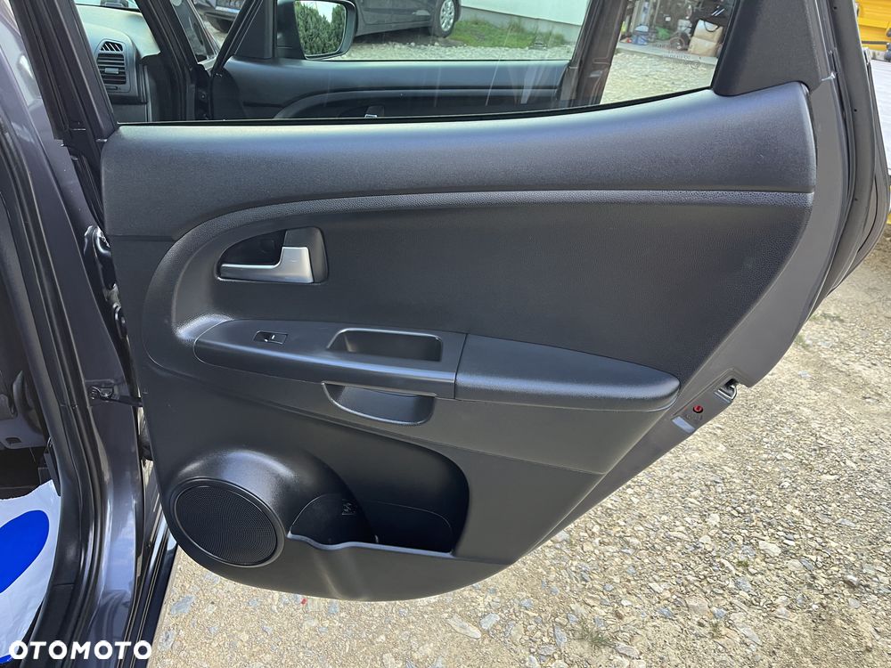 Kia Venga 1.6 CVVT Dream Team Edition - 15