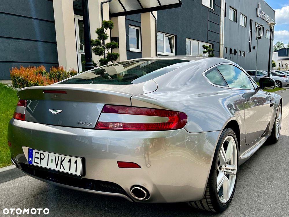 Aston Martin V8 Vantage ver-4-7-sportshift - 34