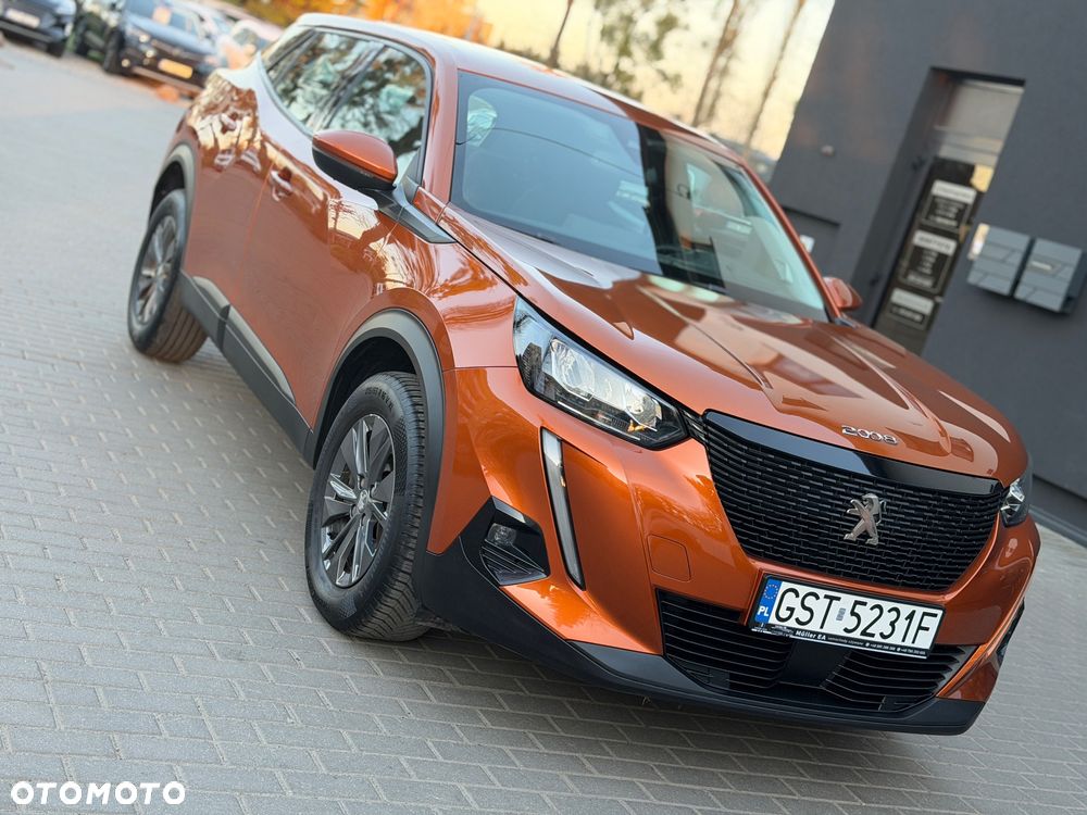 Peugeot 2008 PureTech 130 EAT8 Active - 4