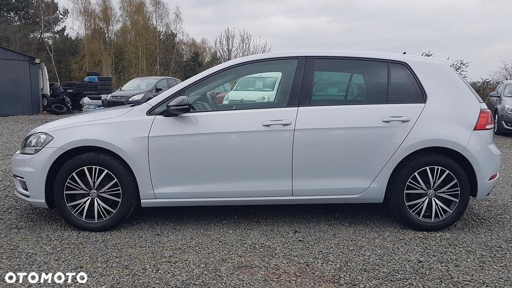 Volkswagen Golf 1.6 TDI BMT Comfortline - 8