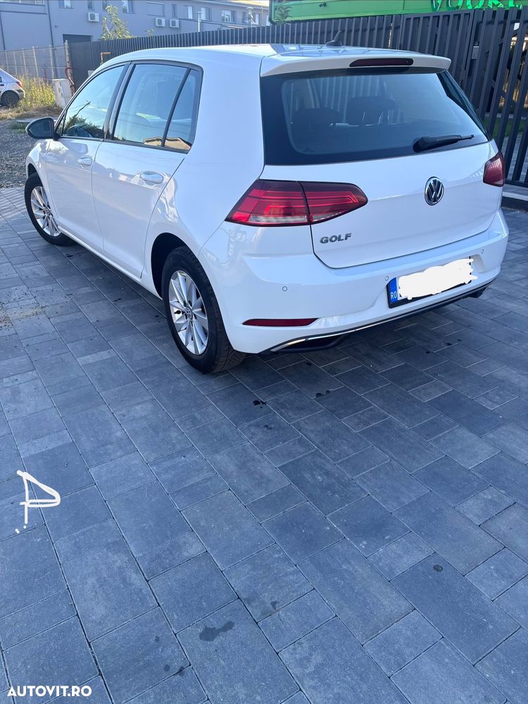 Volkswagen Golf 1.6 TDI Comfortline - 24