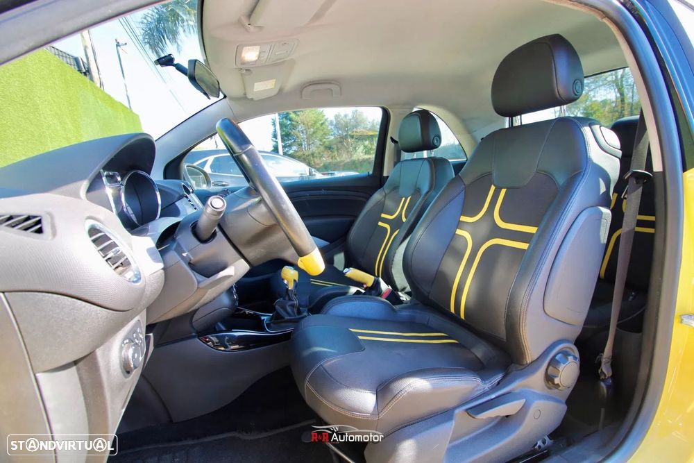 Opel Adam 1.0 T Black Jack - 15